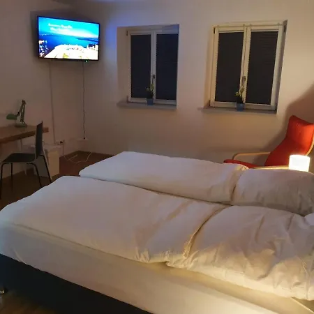 White Pearl Hostel 2-3
